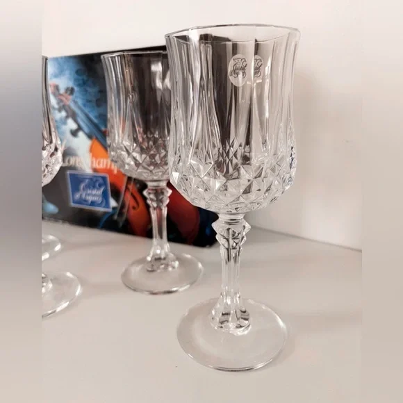 BNIB Vintage Cristal D'Arques Longchamp Wine Glasses 6 oz- Set of 4 - Picture 5 of 10
